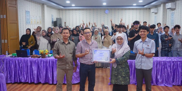 FISIP UMSU Hadirkan Dosen Tamu dari Malaysia, Bahas Tren Komunikasi Remaja Era Digital